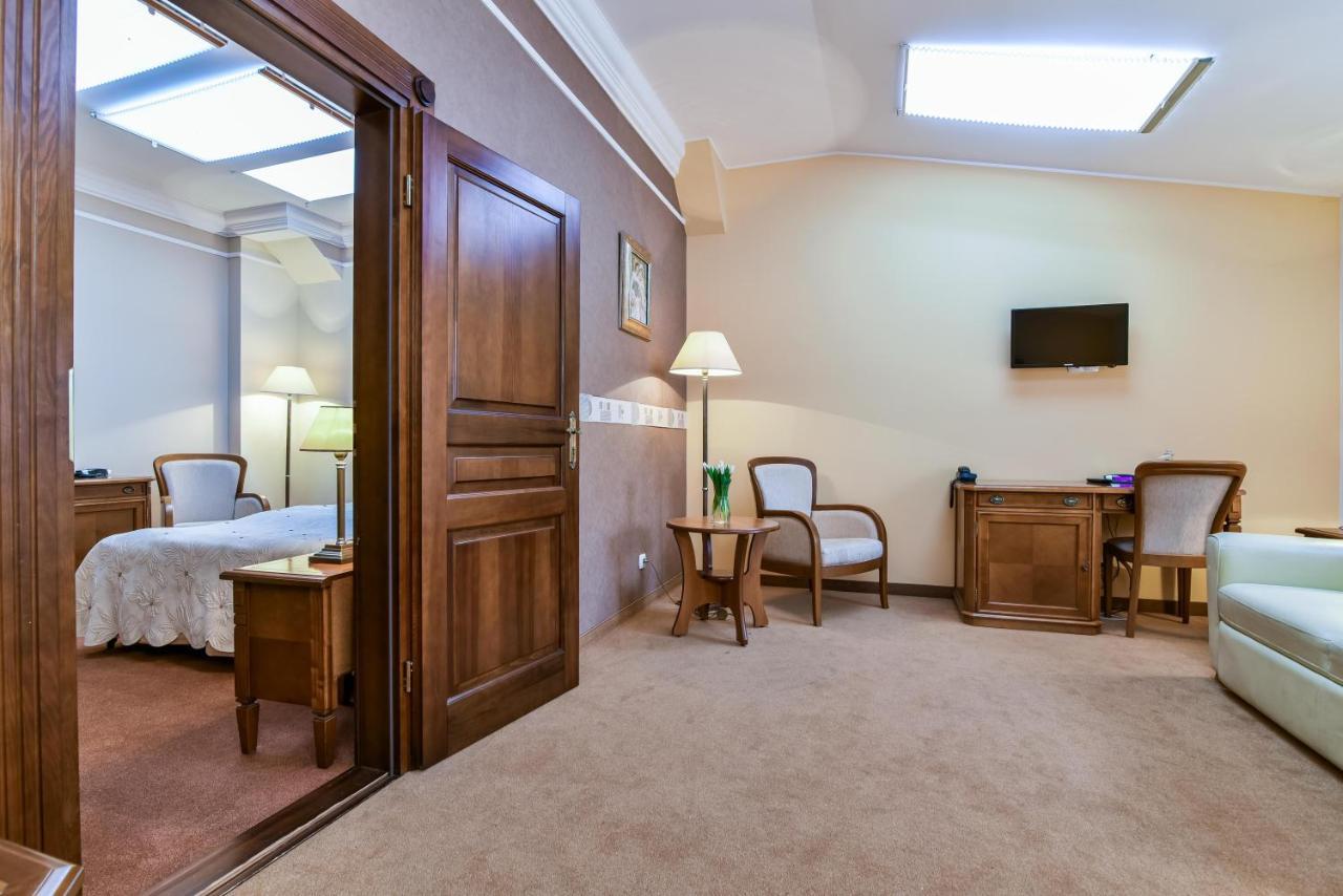Hotel Spa Wieniawa Реково Екстер'єр фото