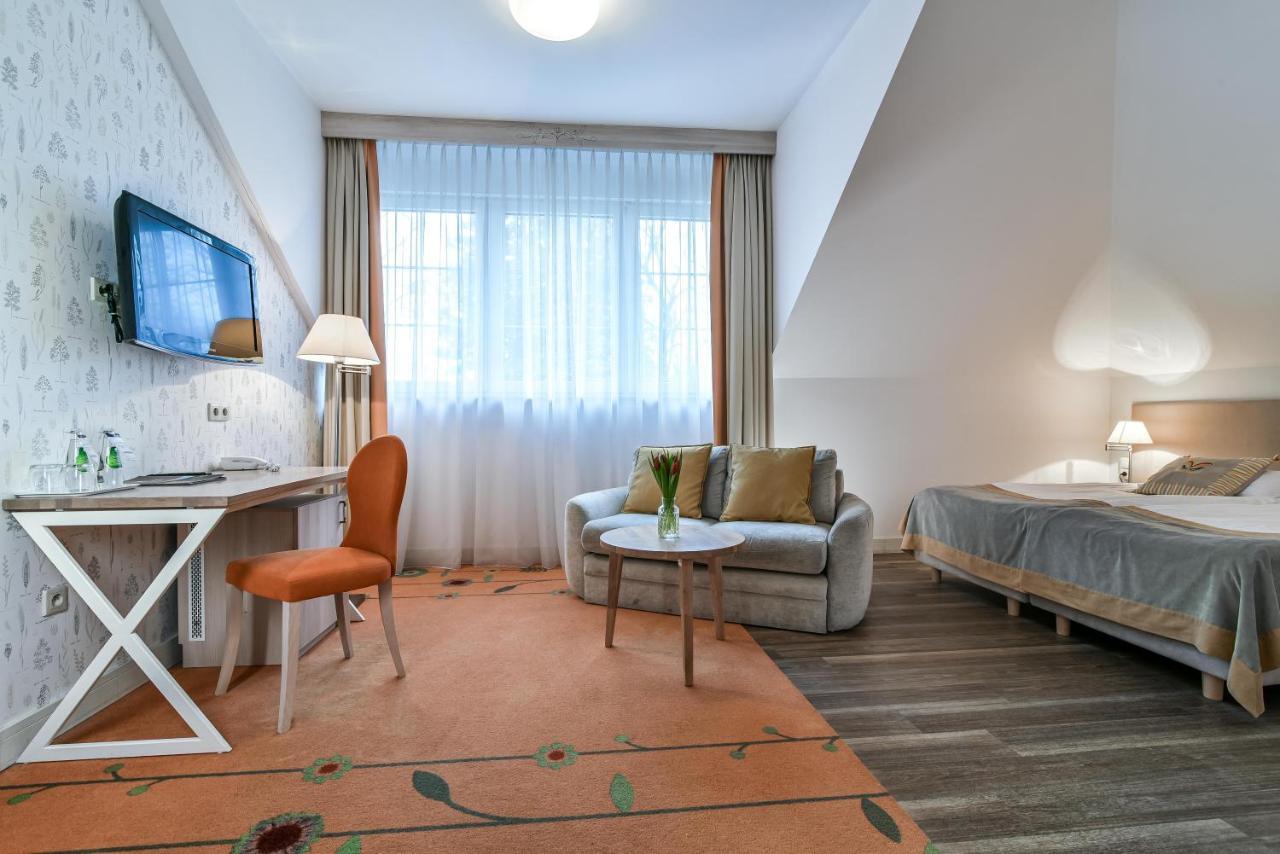 Hotel Spa Wieniawa Реково Екстер'єр фото